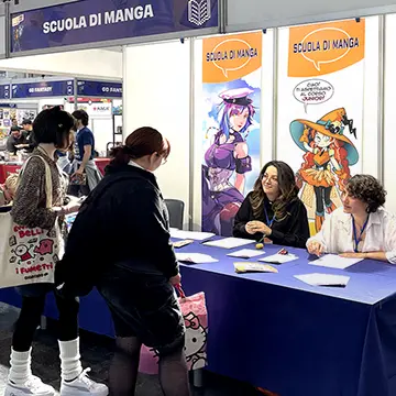 Becomics al Lingotto, le insegnanti Alice Passeri e Rossella Gentile presso lo stand - Torino 2026